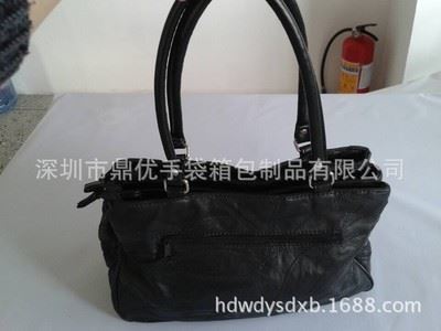 女式手提包 新款供應真皮車縫線女包 黑色百搭歐美潮流個性包包-深圳市鼎優手袋箱包制品提供女式手提包 新款供應真皮車縫線女包 黑色百搭歐美潮流個性包包的相關介紹、產品、服務、圖片、價格深圳市鼎優手袋箱包制品、拉桿箱包、手袋等等、皮具、紡織品、服裝服飾的購銷